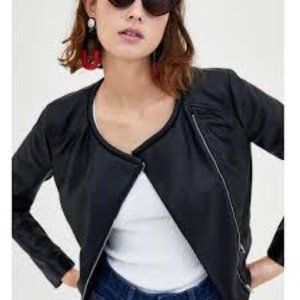 Zara Trafaluc Womens Moto Jacket Black Asymmetric Zip Up Pockets Faux Leather